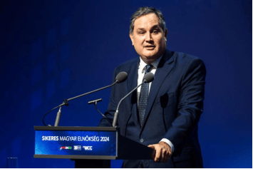 皇冠信用网结算日_匈牙利经济部长:“没看到能与中国媲美的美国投资潜力”皇冠信用网结算日,不会削弱与华经济联系