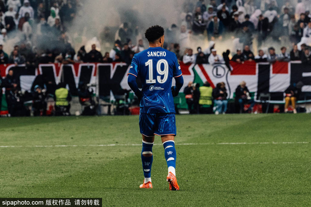 马摩洛迪落日v多特蒙德_曼联尤文惊天互换!桑乔换弗拉霍维奇马摩洛迪落日v多特蒙德,1700万拒约引爆转会市场