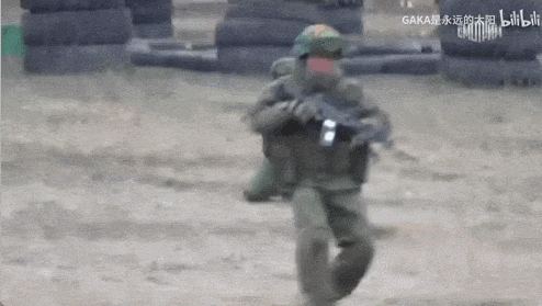 富明尼斯RJ v蔚山_离大谱富明尼斯RJ v蔚山!中国汽车在以色列被伊朗导弹砸中!经过“实战”考验?