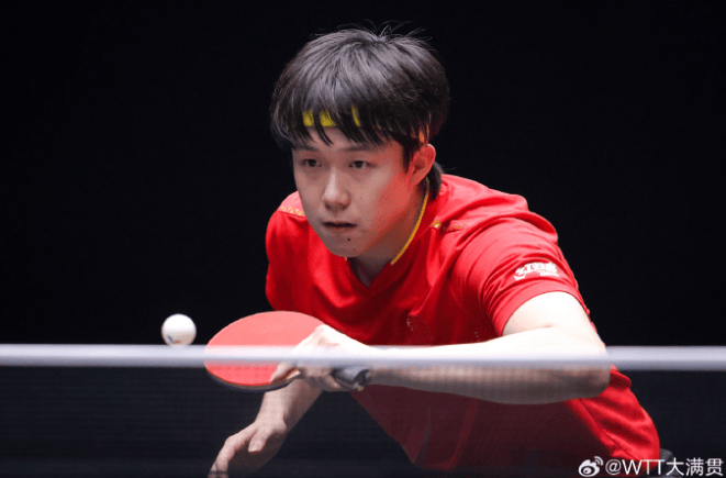 皇冠体育_张本智和4比3战胜林诗栋皇冠体育，回应决赛对阵王楚钦：之前输了很多次，希望明天好运