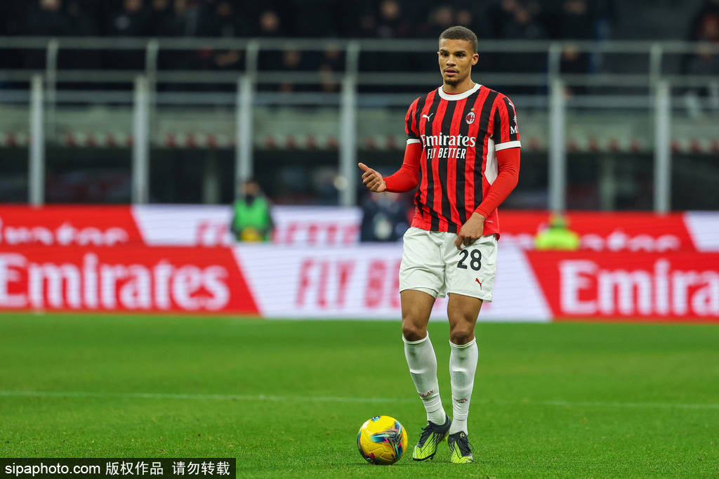 皇冠信用网网址_德温特告别热那亚:从狮鹫到红黑皇冠信用网网址,心中永远的情怀与记忆