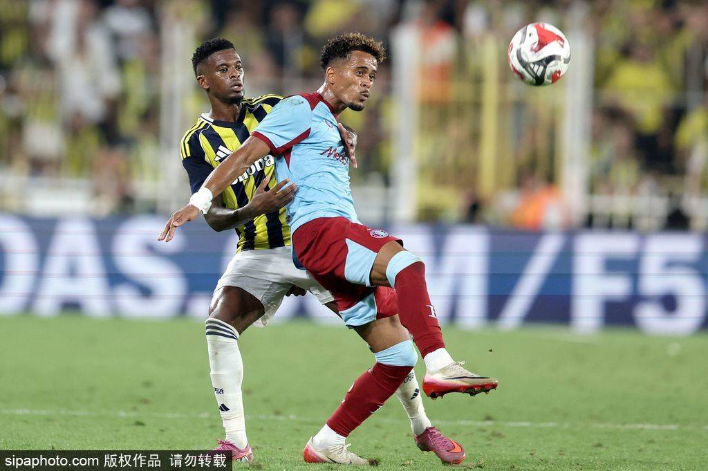 横滨vs神户胜利船_特拉布宗体育加码追求奥纳纳:曼联门将的未来在何方横滨vs神户胜利船?