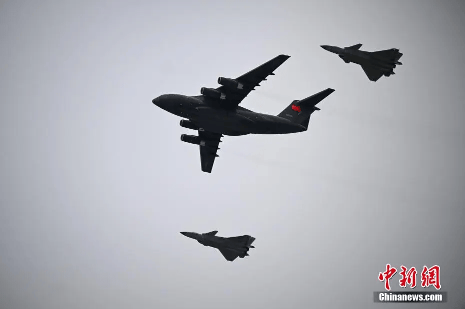 法国甲组联赛_中国空军将派4架歼-20