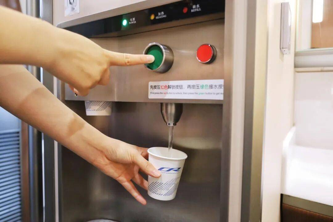 图库姆斯vs 超新星_这趟北京西往返深圳北的列车全是单间图库姆斯vs 超新星,国庆中秋假期加开!