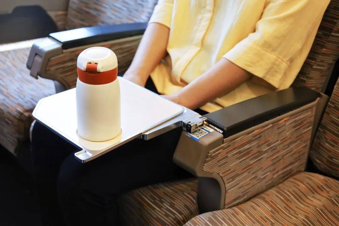 图库姆斯vs 超新星_这趟北京西往返深圳北的列车全是单间图库姆斯vs 超新星,国庆中秋假期加开!