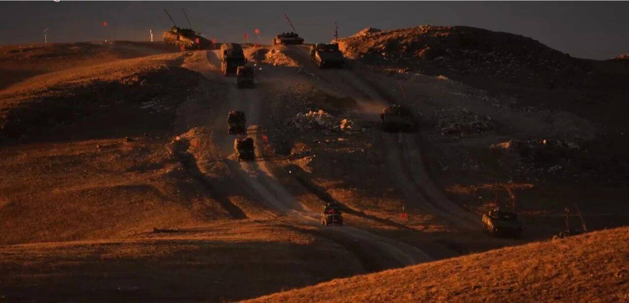 欧冠足球比分_大场面！机器狗、无人机开路欧冠足球比分，实兵对抗演练画面公布