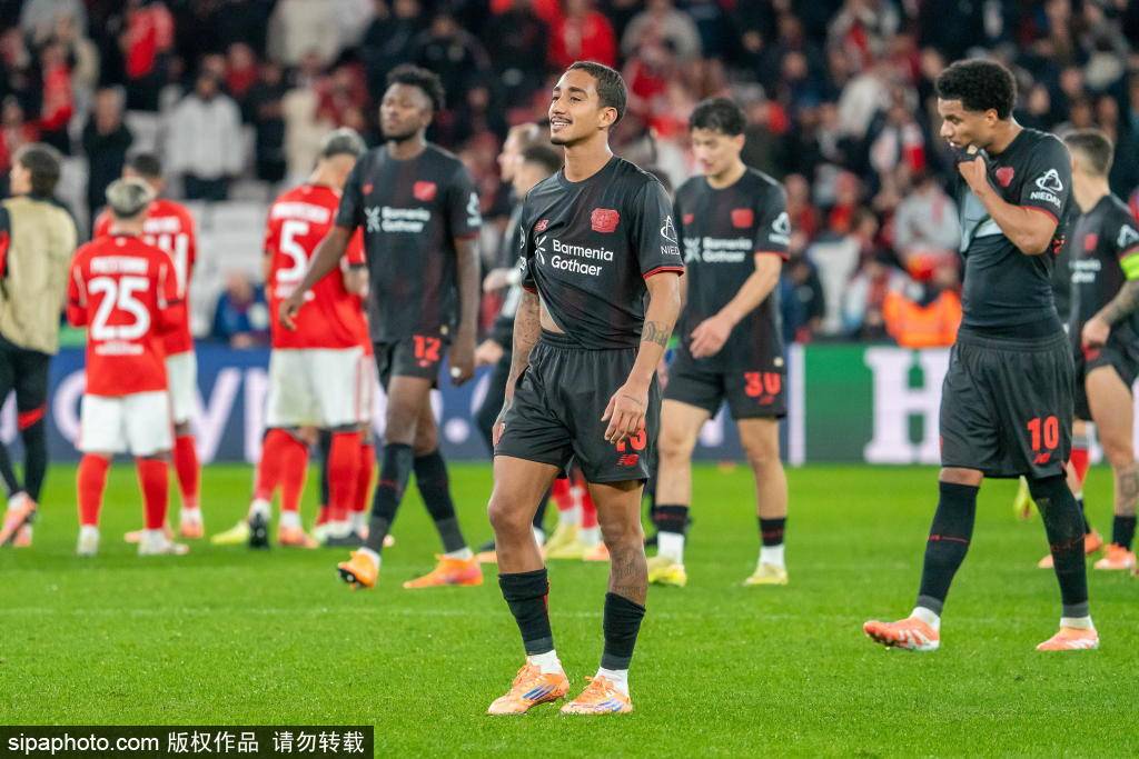 皇冠信用代理注册_上海海港三连冠皇冠信用代理注册！山东两支球队对冠军保持不败的背后故事与数据解析