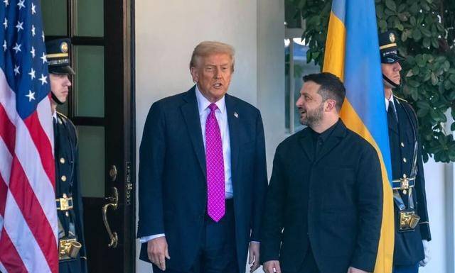 皇冠信用网登2代理_要停战了？泽连斯基火速发表全国讲话皇冠信用网登2代理，乌克兰来到了最艰难的一天！