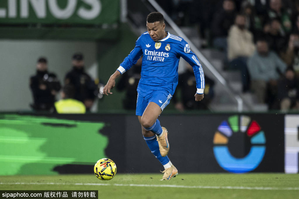 皇冠信用盘哪里申请
_观战台:阿森纳拜仁巅峰对决+切尔西碰巴萨 巴黎再战热刺