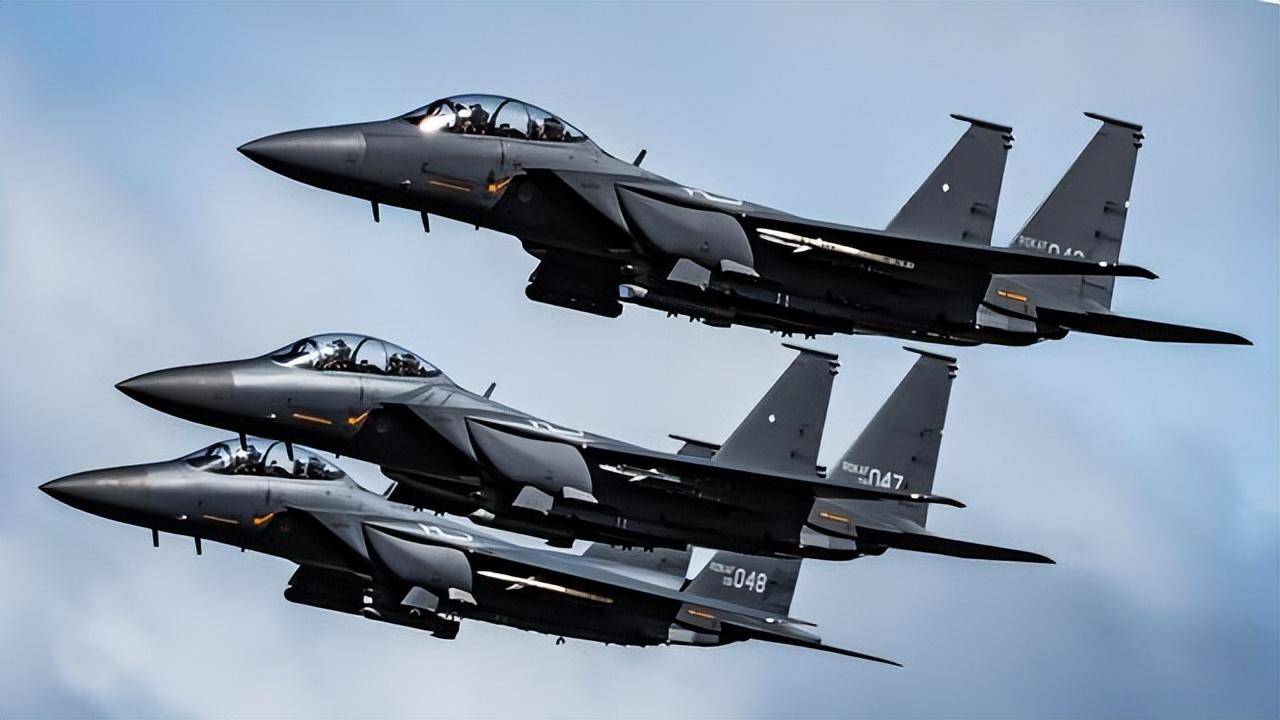 弗拉门戈足球
_霹雳-15配上预警机弗拉门戈足球
,歼-10出口朝鲜最佳时机,对美日韩最好的威慑