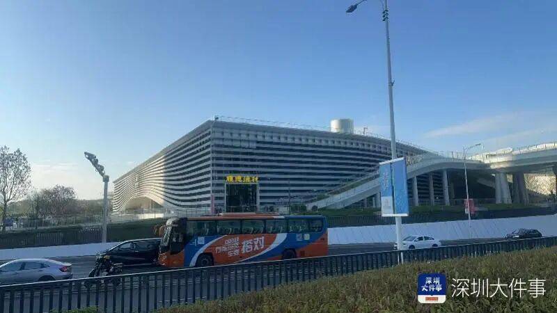 皇冠信用網开号
_“审美断崖式下跌”!深圳一网红地标因招牌被吐槽皇冠信用網开号
,运营方回应