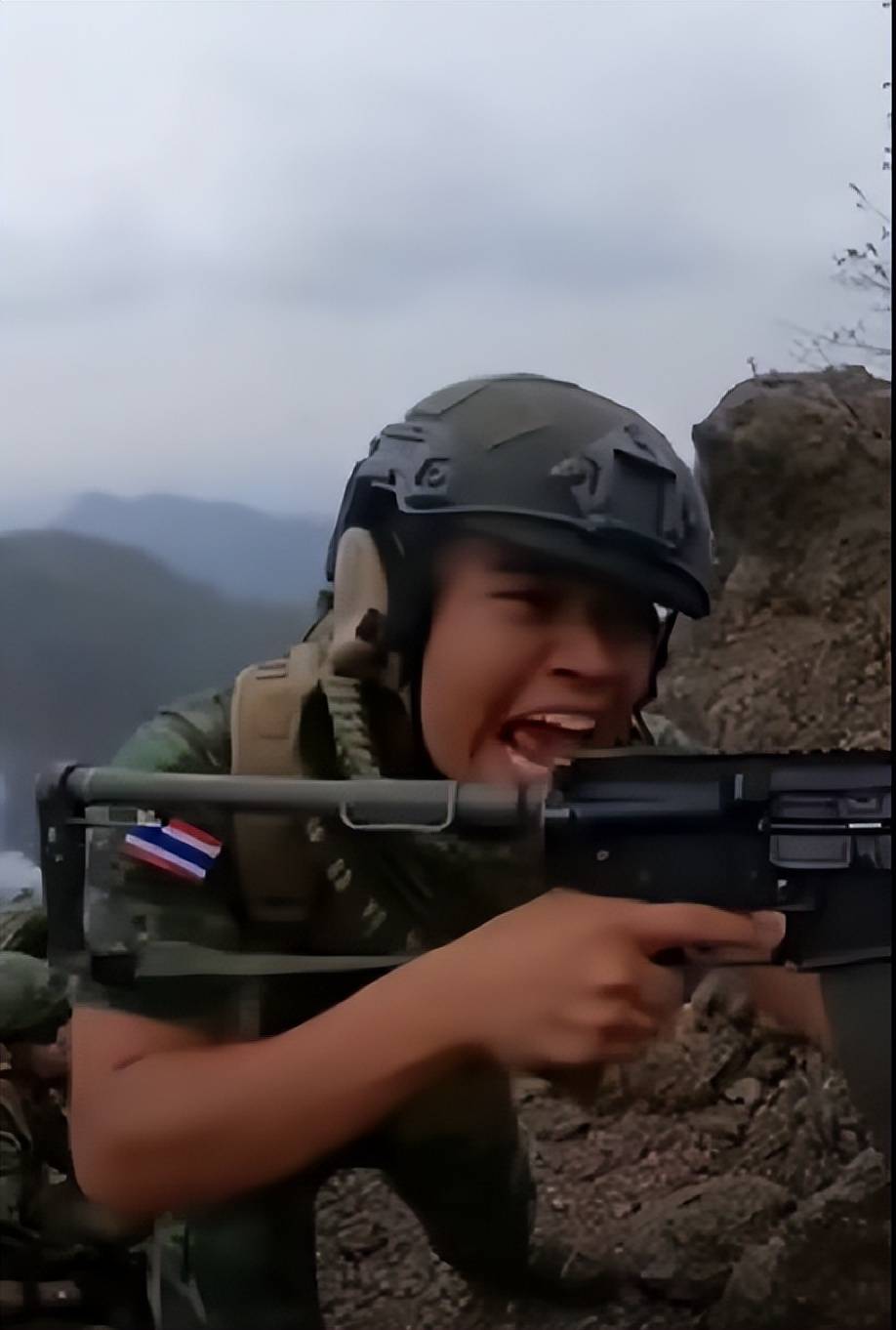 皇冠信用网代理注册_就在刚刚皇冠信用网代理注册,泰国军队遭最大惨败:柬埔寨敢死队手持56冲,光脚冲锋