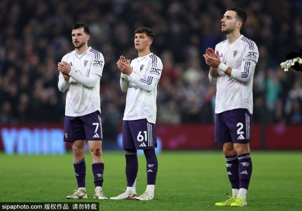 皇冠信用网账号注册_加布里埃尔伤情疑云:阿森纳核心被换下皇冠信用网账号注册,意外遭队友踩脚引发担忧!