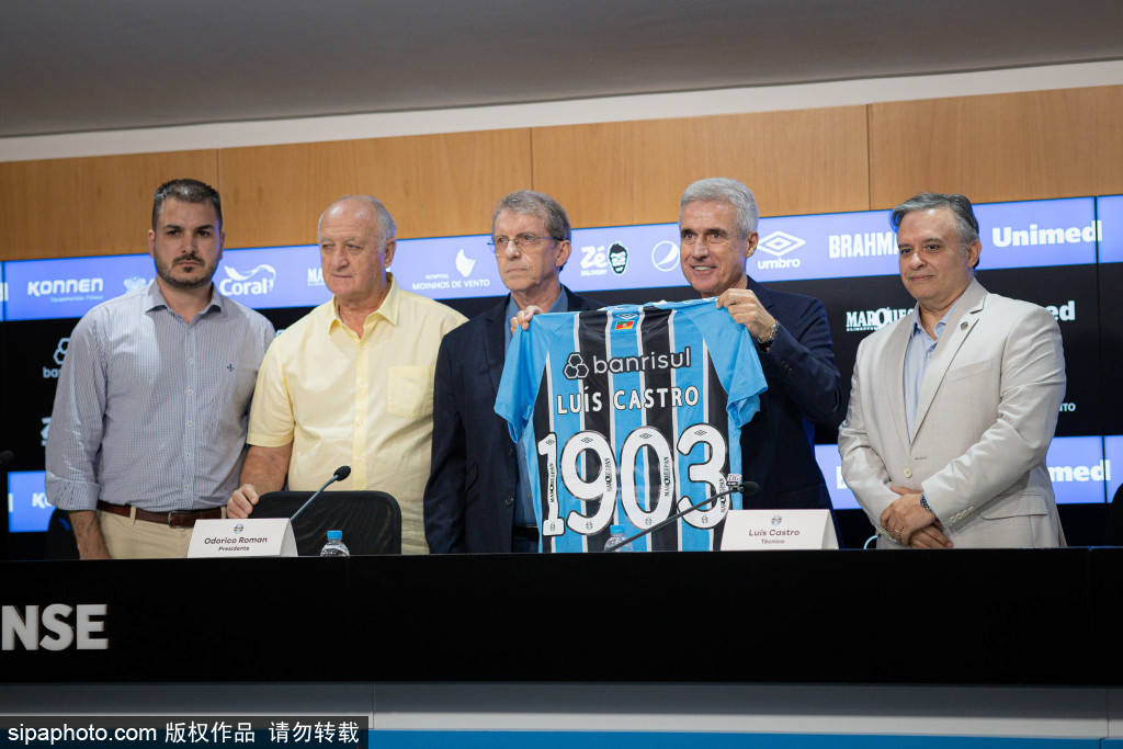 信用盘怎么开户_徐江评路易斯:拿不到续约合同就泼脏水信用盘怎么开户,挺下作的,这波我站申花