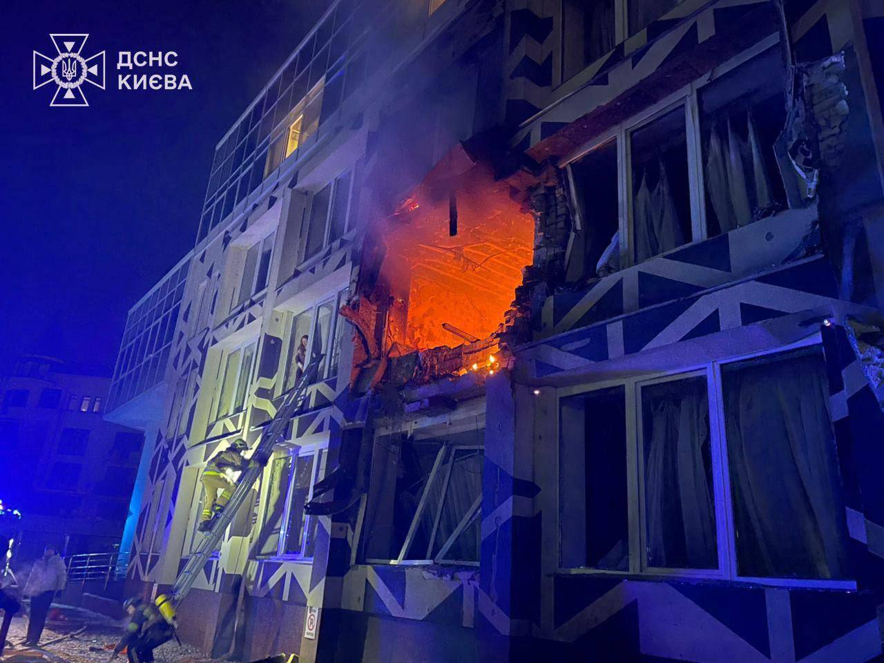 皇冠信用会员账号注册_斩首乌克兰高官皇冠信用会员账号注册,俄军图95升空被召回,发生了什么?基辅空战爆发