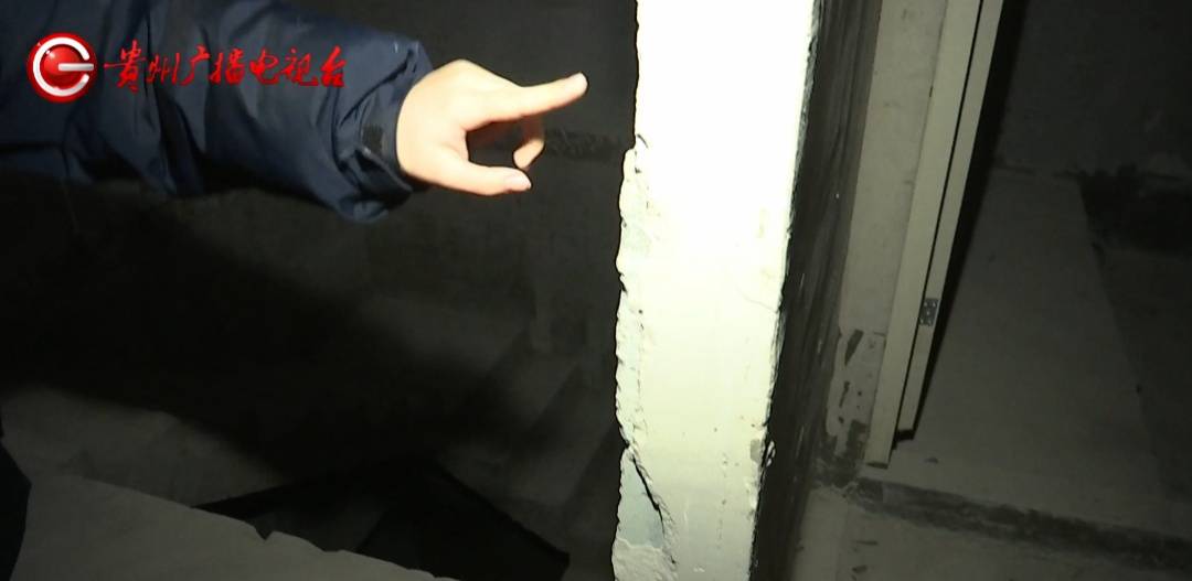 皇冠代理登3
_贵阳一小区停车场出现“暗门”皇冠代理登3
,打开后竟发现……业主:牵扯到33层楼住户的安全!