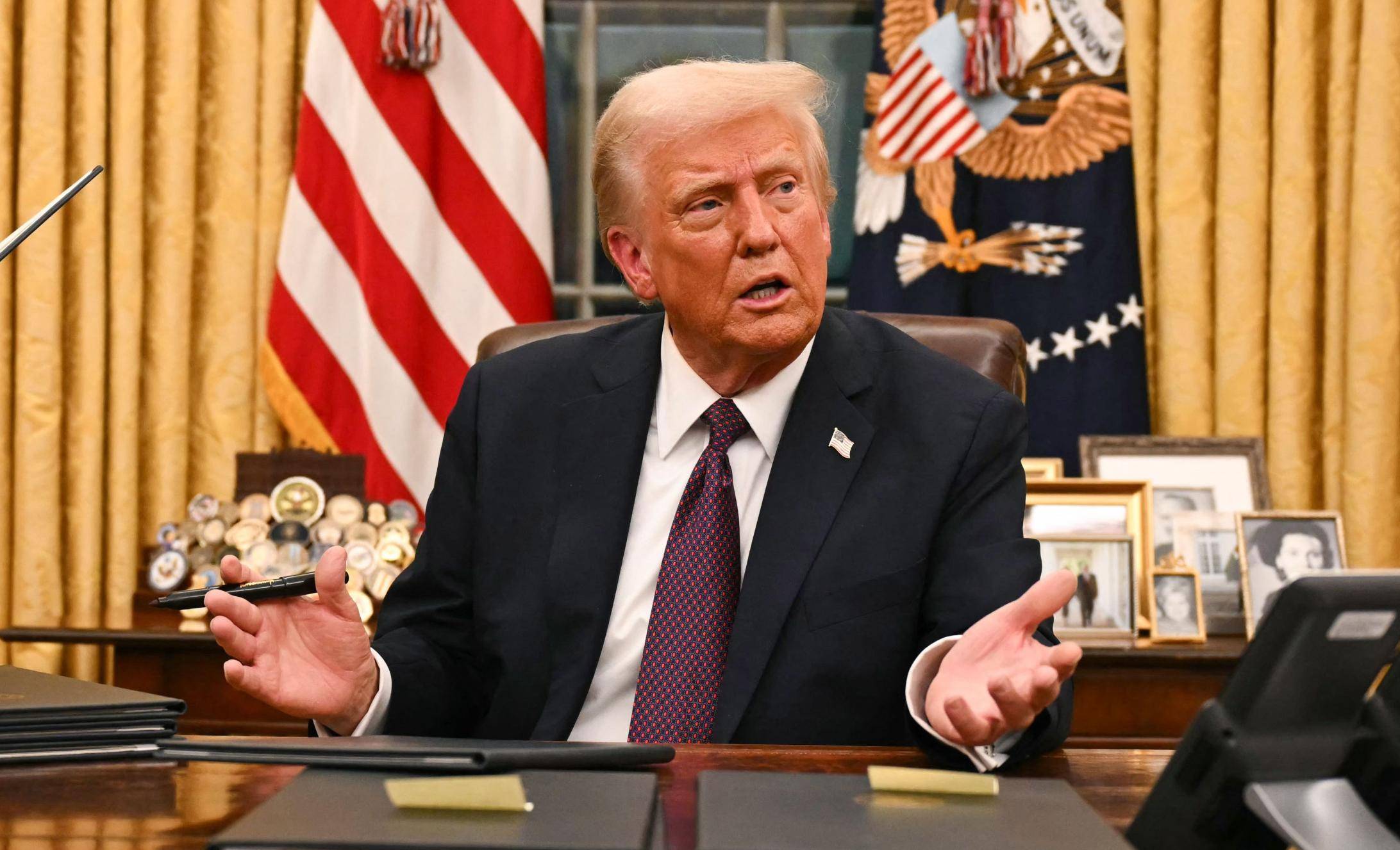 皇冠信用盘申请_登上访华专机前皇冠信用盘申请，加拿大总理卡尼公开警告特朗普，尊重格陵兰岛和丹麦的主权！