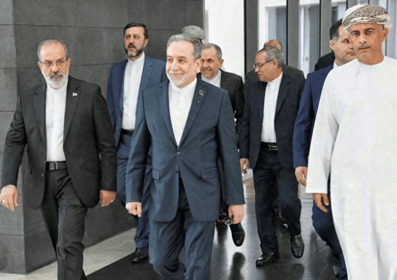 皇冠信用网押金多少_美伊谈判大反转?特朗普向伊朗服软了皇冠信用网押金多少,只因对方手里有一样东西