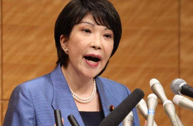 皇冠信用网_日本物价全线失控皇冠信用网，这回高市早苗扛不住了，开启了“割肉救命”之路！